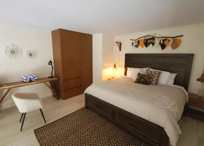 Luxury Jungle Loft, 7 Pools, Rooftop Panoramic View, Beach Shuttle, Fast Wifi